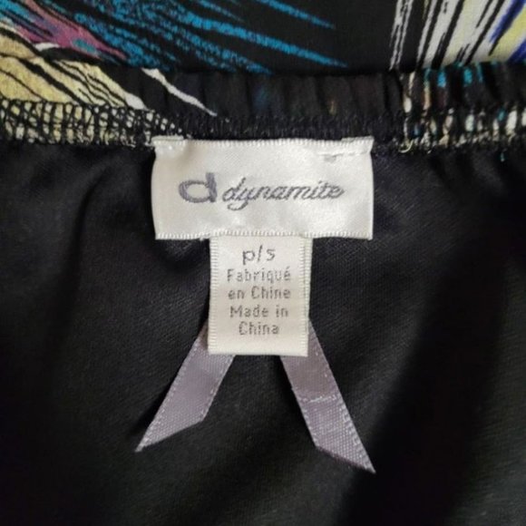 Size Small Dynamite Dress - Picture 5 of 5